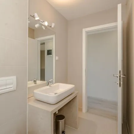 Apartment Residence Povljana Isolabella Povljana